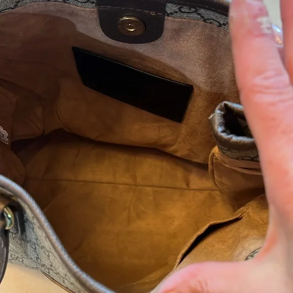 Brown tote - Picture 6 of 9